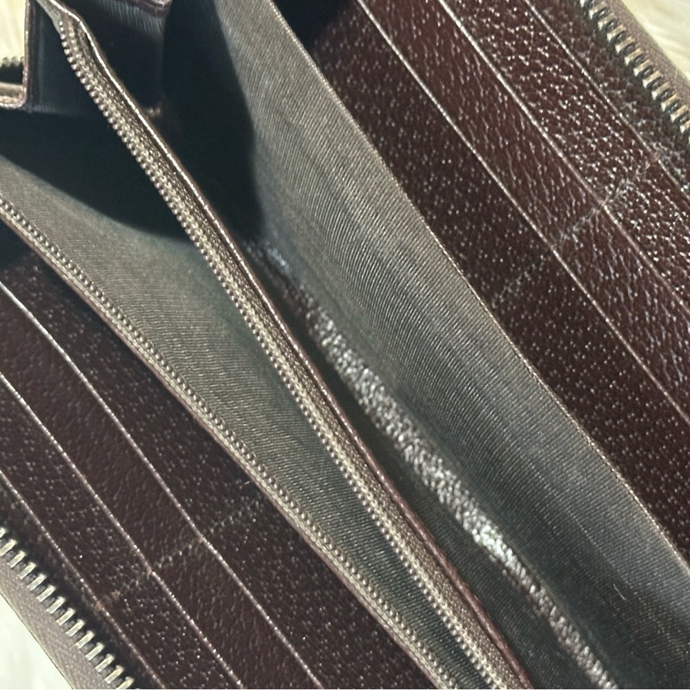 Gucci Monogram Canvas Dark Chocolate Italian Leather Zippy Wallet/Organizer EUC - Picture 3 of 17